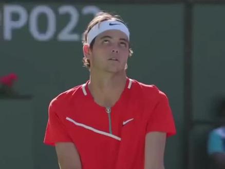 中的前景愈 中的前景愈